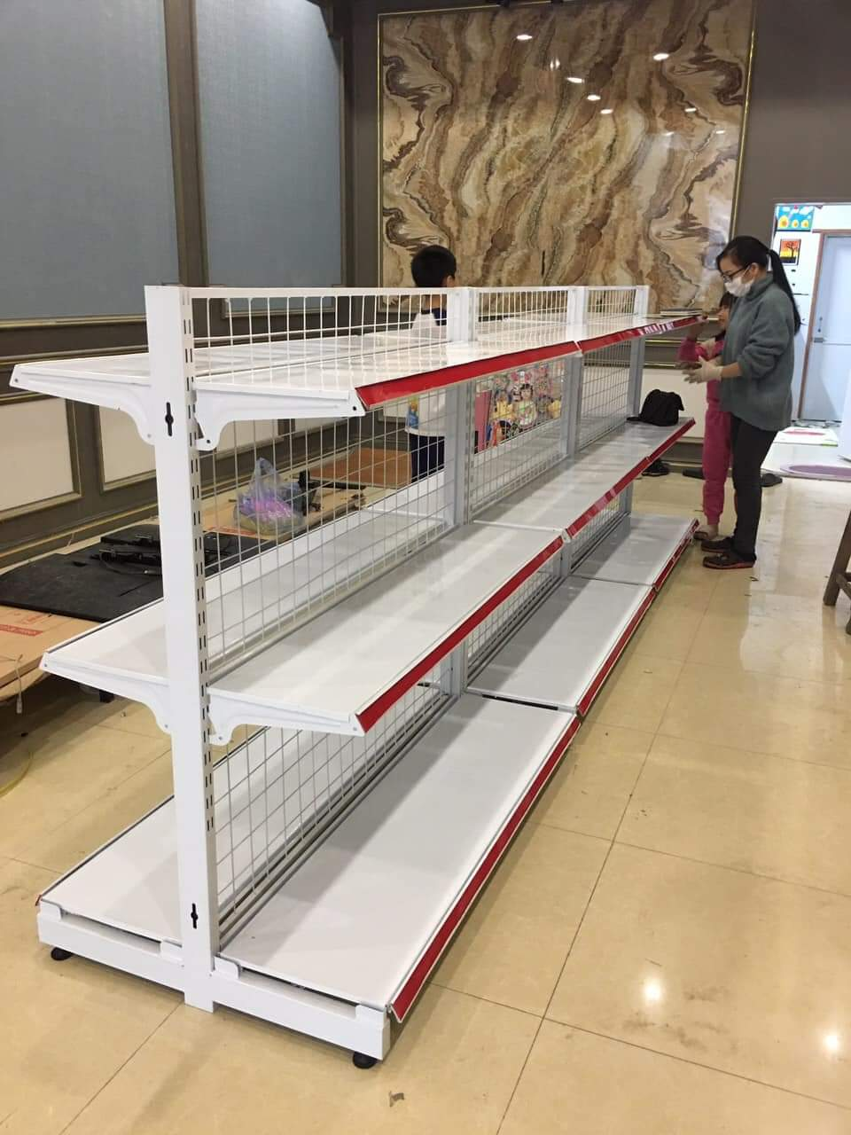 Kệ siêu thị đôi lưng lưới